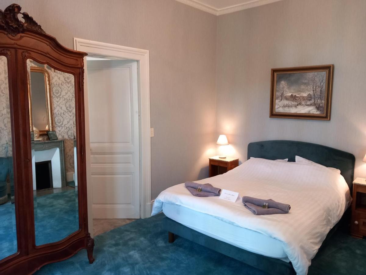 Chateau Maleplane Bed & Breakfast Saint-Leonard-de-Noblat Exterior photo